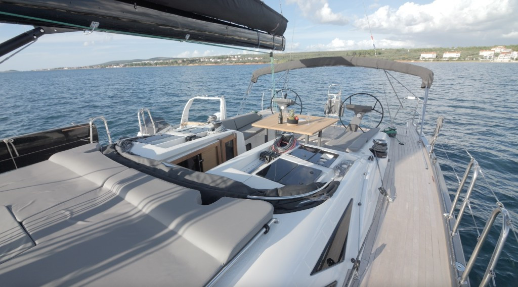 Yacht MORE - 55 "Nika"