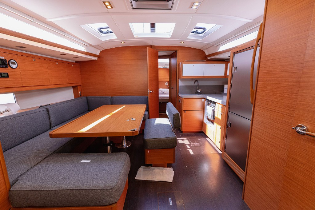 Yacht DUFOUR - 470 "Balu"