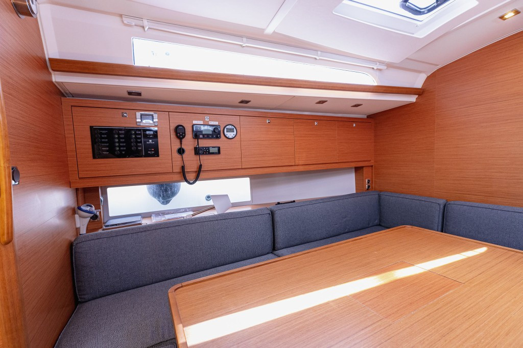 Yacht DUFOUR - 470 "Balu"