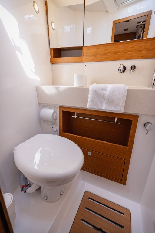 Yacht DUFOUR - 470 "Angelique"