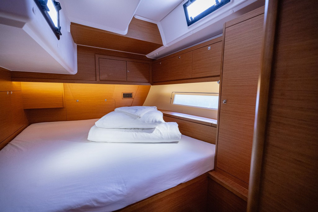 Yacht DUFOUR - 470 "Angelique"