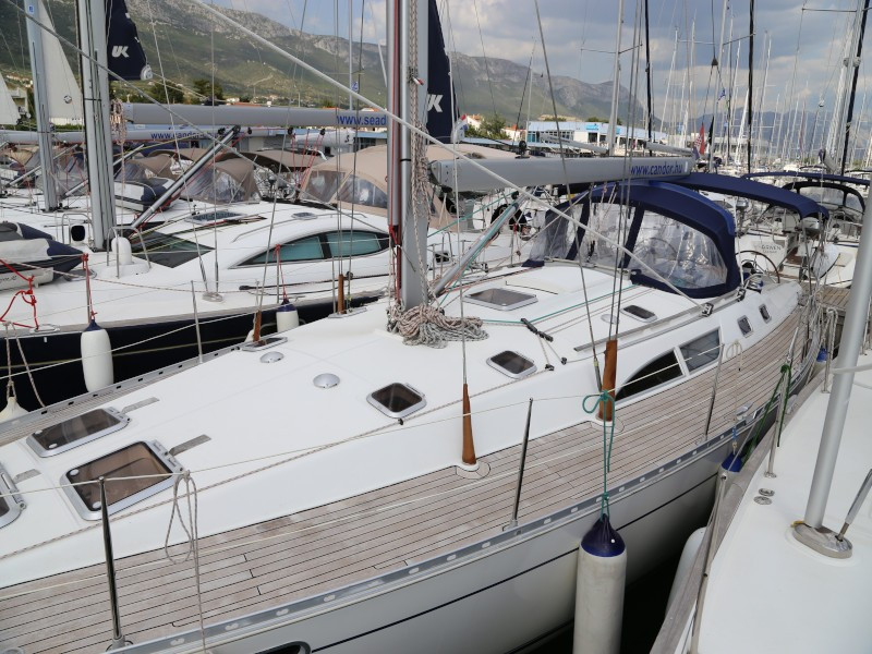 Yacht JEANNEAU - Sun Odyssey 45.2 "Szerenke"