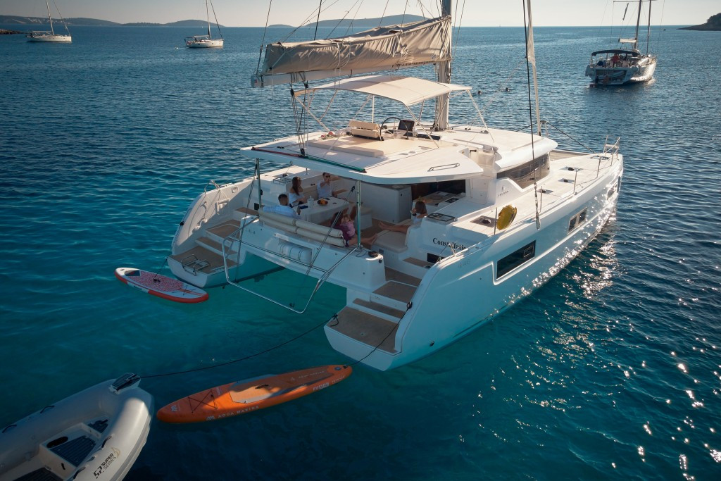 Yacht LAGOON - 46 "Constellation"