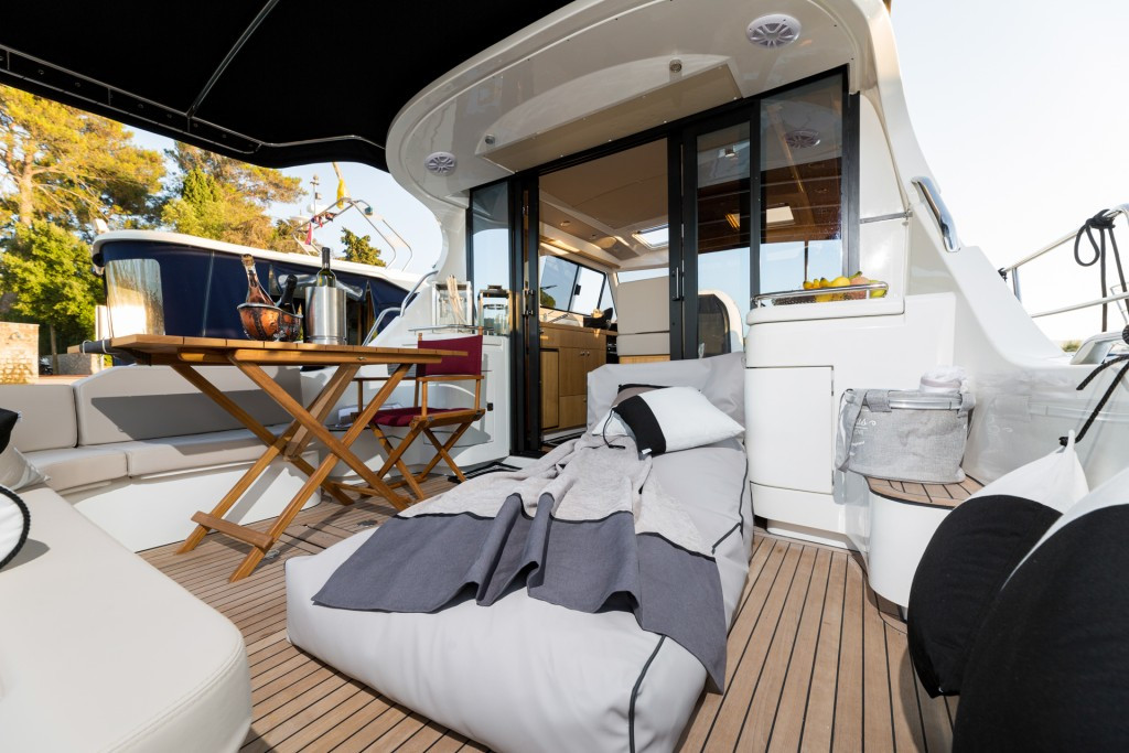 Yacht SAS VEKTOR - Adriana 36 "Gaja"