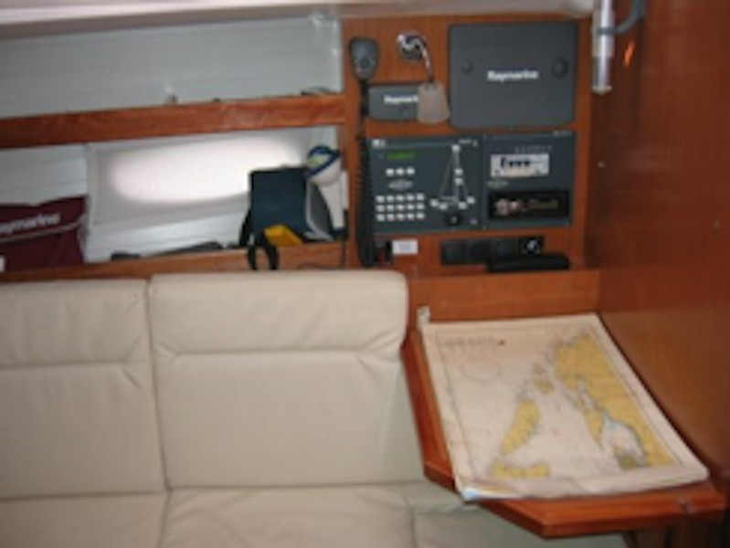 Yacht BAVARIA - 35 Cruiser "Salsa"