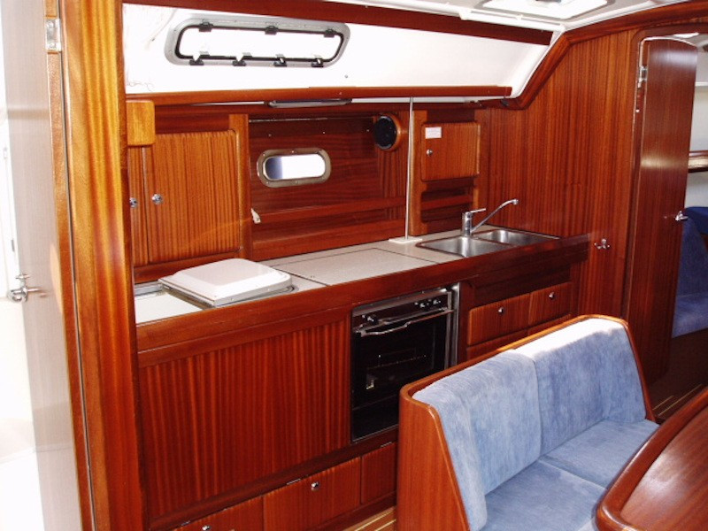 Yacht BAVARIA - 40 "Conny"
