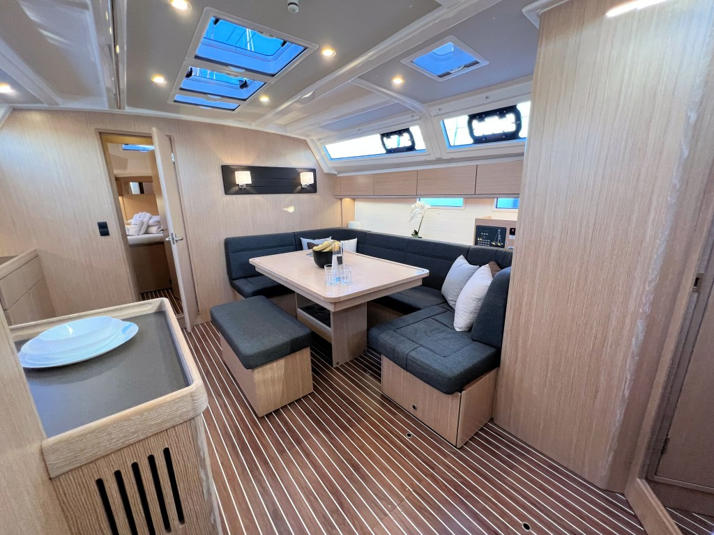 Yacht BAVARIA - Cruiser 46 "Noelle"