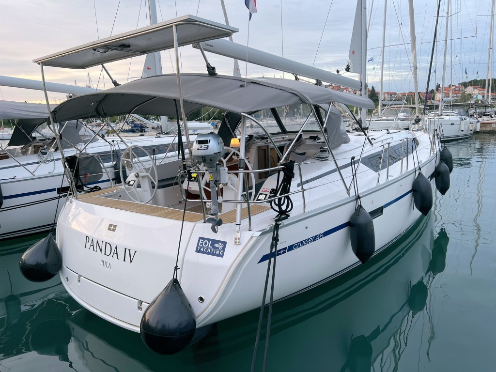 Yacht BAVARIA - Cruiser 46 "Panda IV"