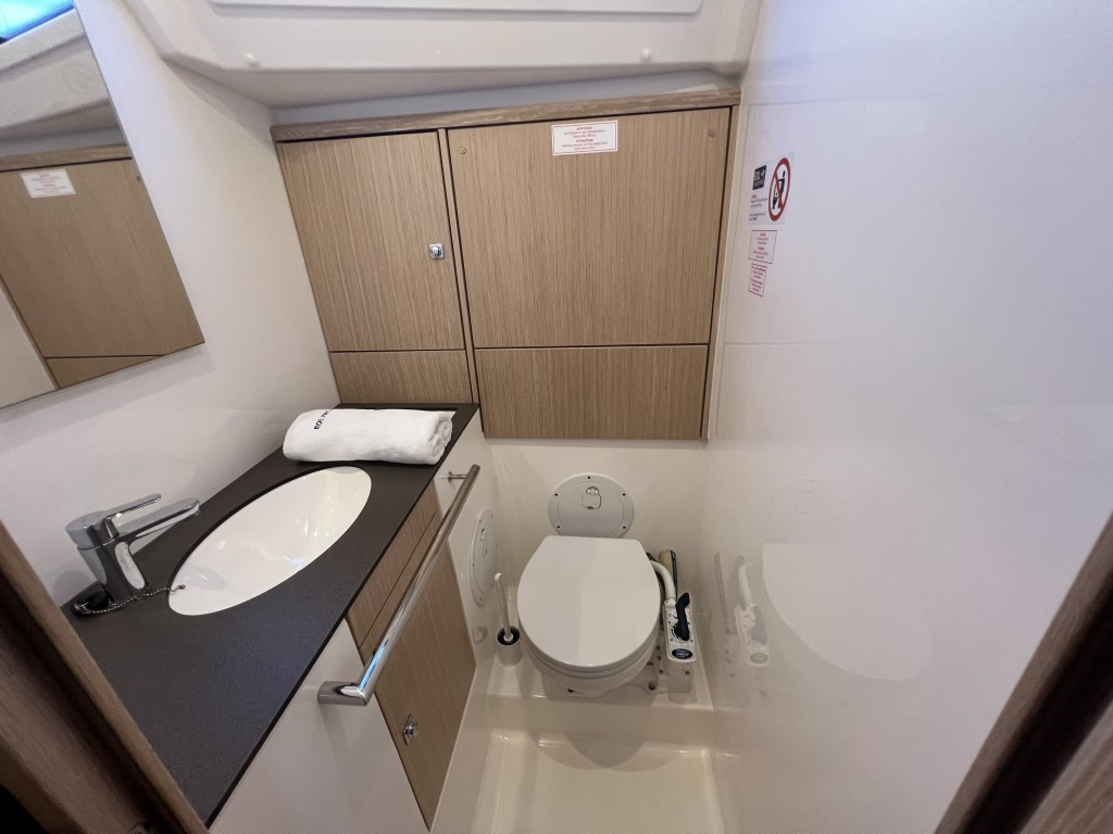 Yacht BAVARIA - Cruiser 46 "Panda IV"