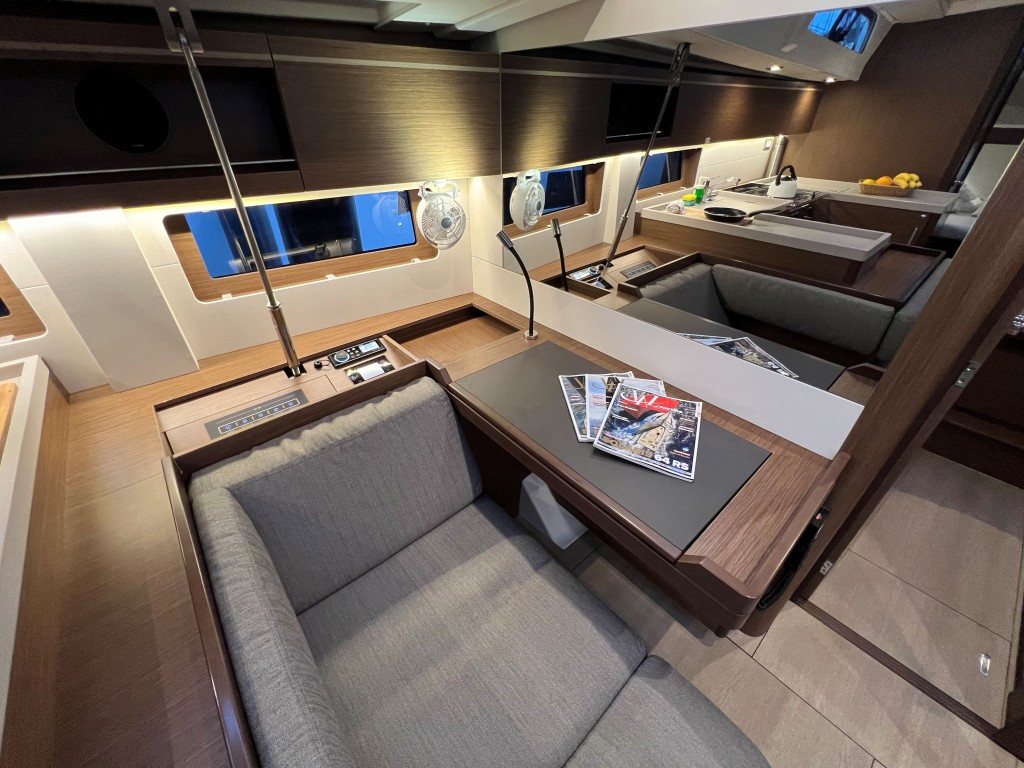 Yacht BENETEAU - Oceanis 51.1 "Panda II"