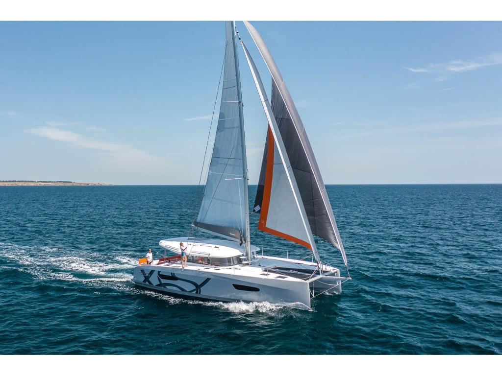 Yacht EXCESS-CATAMARANS - 14 "Blue Kiss"