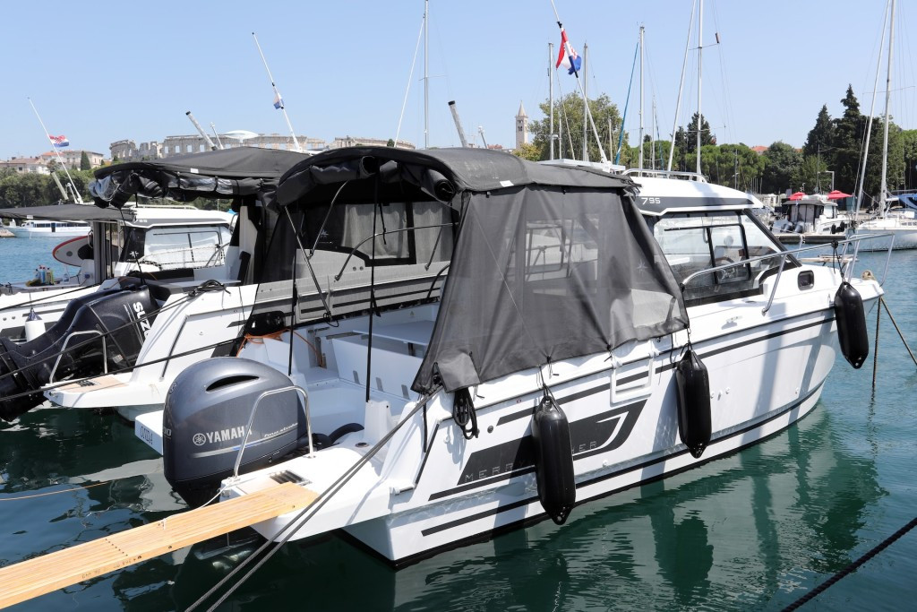 Yacht JEANNEAU - Merry Fisher 795 "Onda"