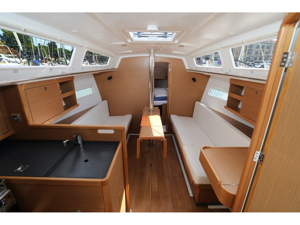 Yacht JEANNEAU - Sun Odyssey 319 "Tatjana"