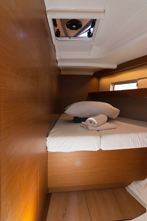 Yacht JEANNEAU - Sun Odyssey 440 "Sun Kiss"