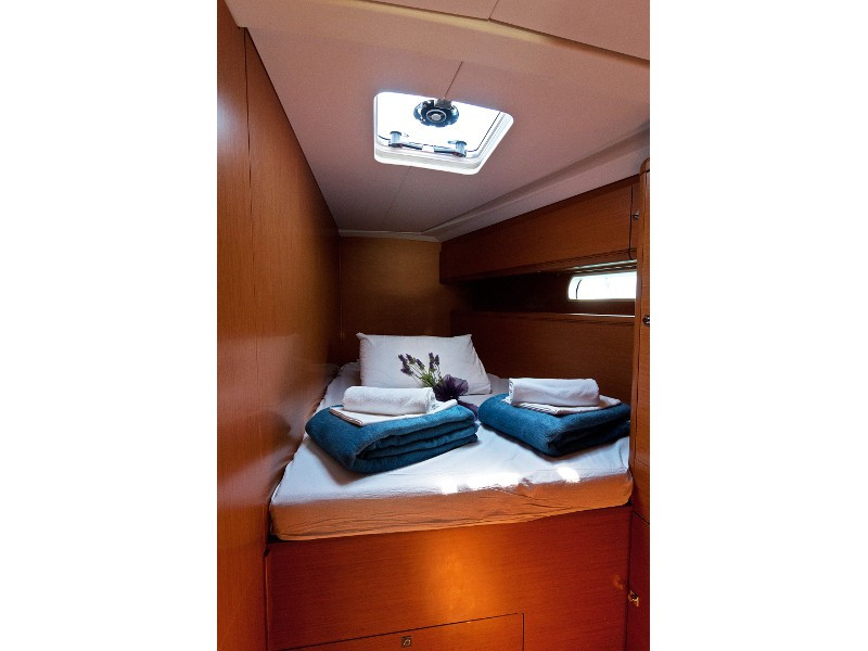 Yacht JEANNEAU - Sun Odyssey 509 "Aqua Kiss"