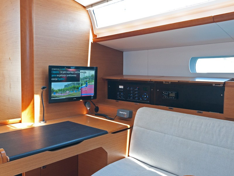 Yacht JEANNEAU - Sun Odyssey 509 "Aqua Kiss"