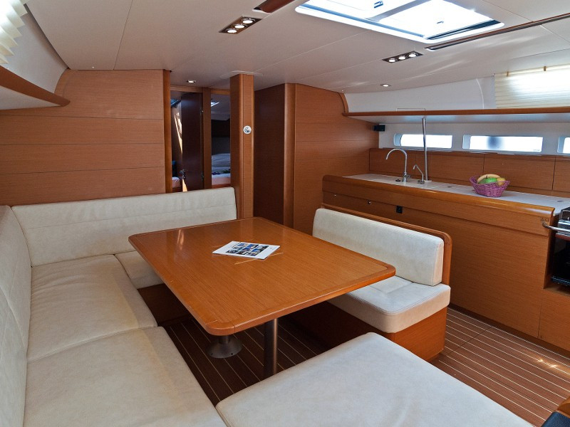 Yacht JEANNEAU - Sun Odyssey 509 "Aqua Kiss"