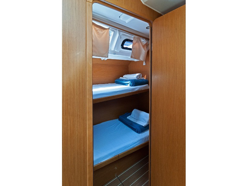 Yacht JEANNEAU - Sun Odyssey 509 "Aqua Kiss"