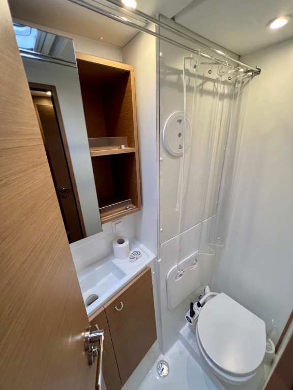 Yacht EXCESS-CATAMARANS - 12 "Silver Kiss"