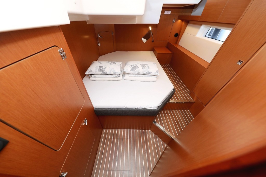 Yacht BAVARIA - C50 Style "Naltoya"