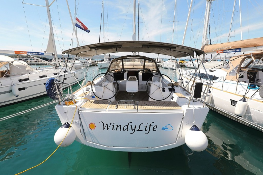 Yacht DUFOUR - 460 Grand Large "WindyLife"