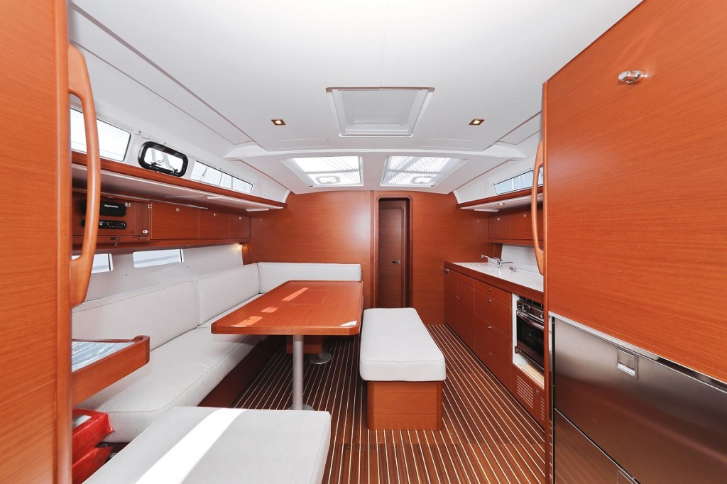 Yacht DUFOUR - 460 Grand Large "WindyLife"