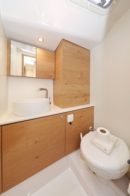 Yacht ELAN - Impression 45 "Bava"