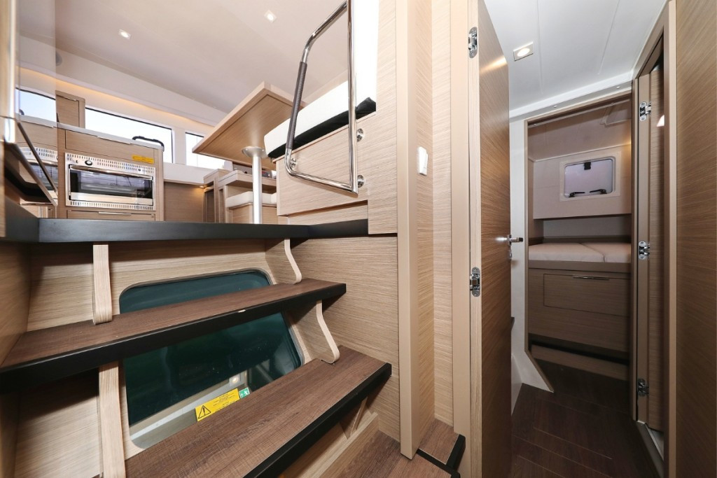 Yacht LAGOON - 40 "Lipstick"