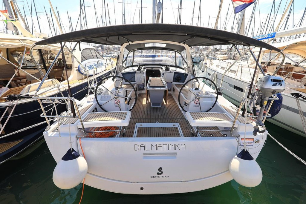 Yacht BENETEAU - Oceanis 41.1 "Dalmatinka"
