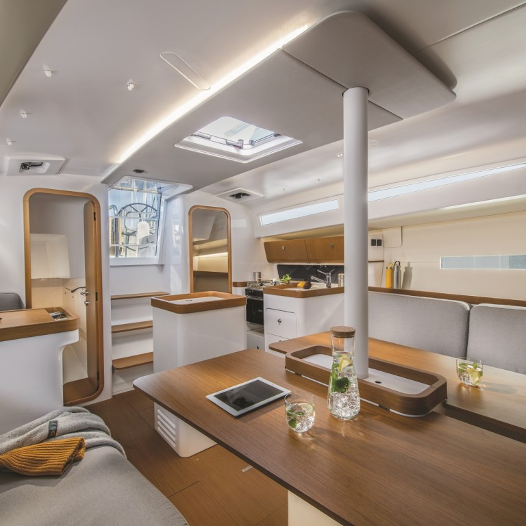 Yacht BENETEAU - First 36 "February"