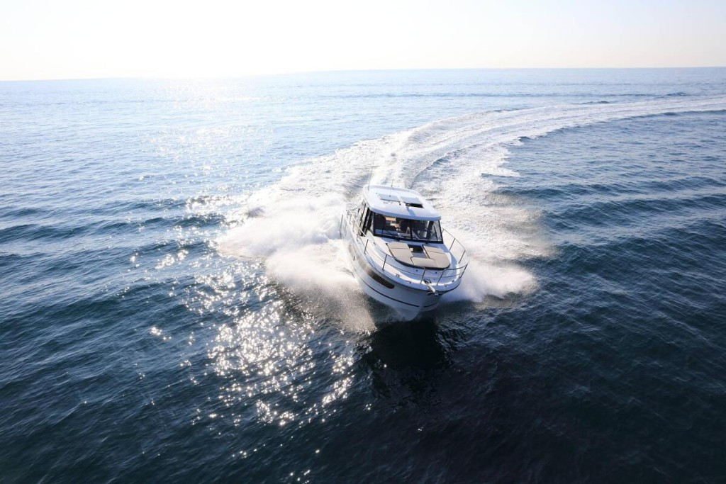 Yacht JEANNEAU - Merry Fisher 1095 "Blue Horizon"