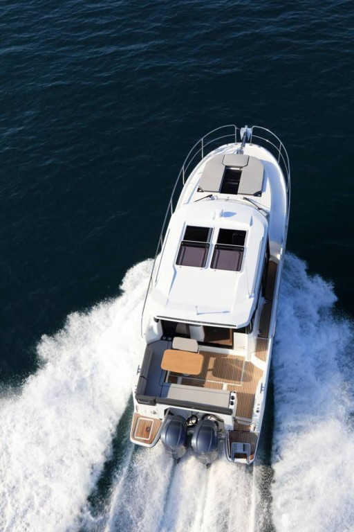 Yacht JEANNEAU - Merry Fisher 1095 "Blue Horizon"