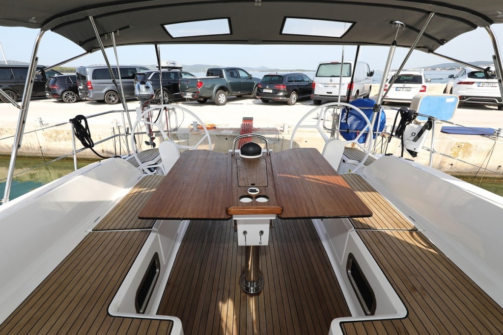 Yacht BAVARIA - Cruiser 46 "Summer Jazz"