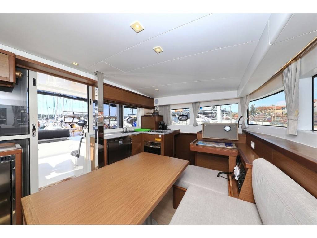 Yacht LAGOON - 40 "Liquid Spirit"