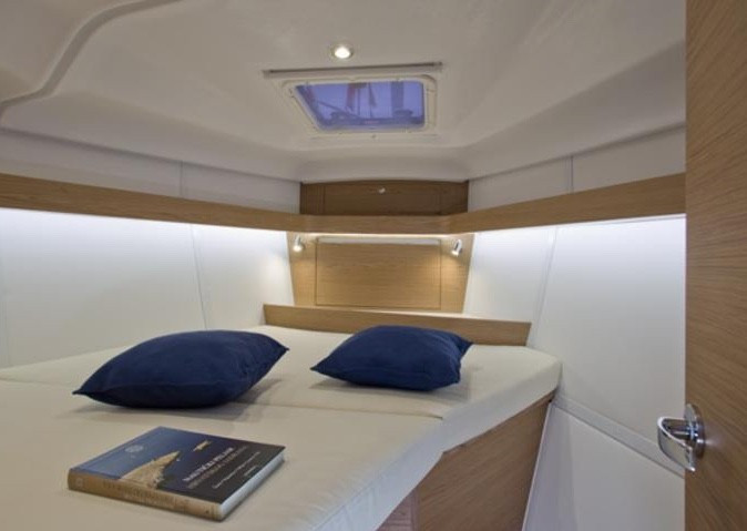 Yacht ELAN - Impression 40 "Silente"