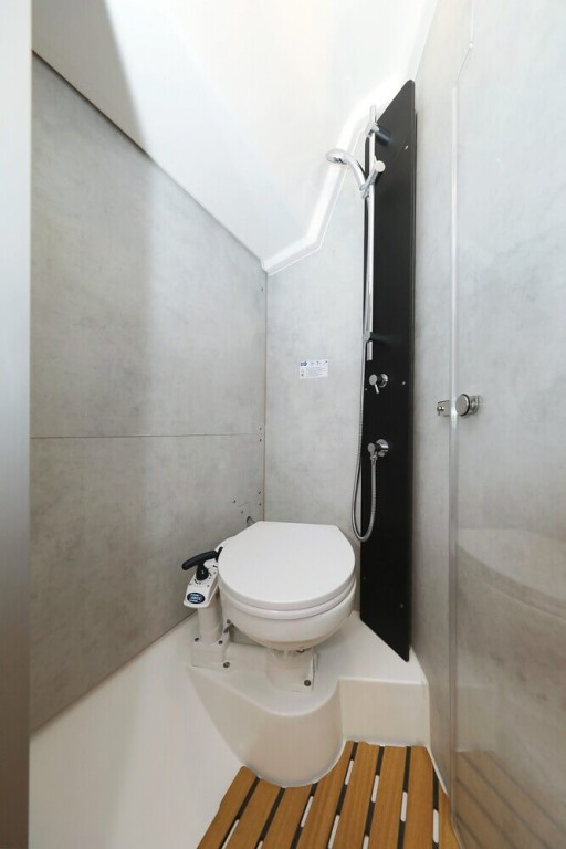 Yacht BAVARIA - C38 "Blue Note"