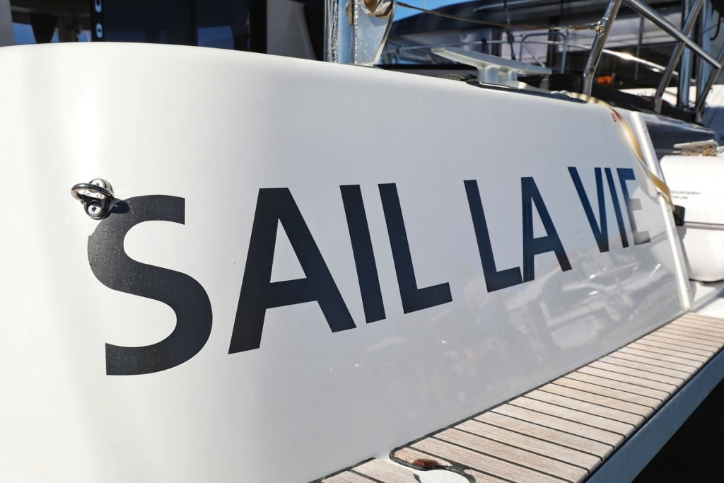 Yacht LAGOON - 42 "Sail la Vie"