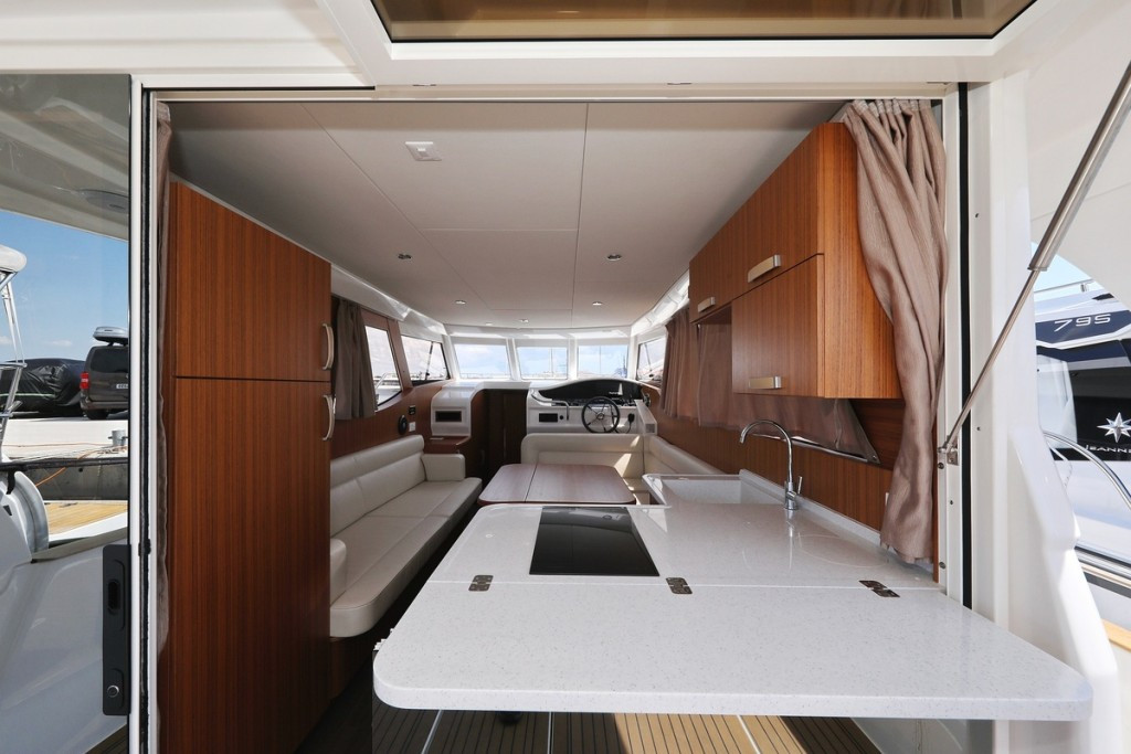 Yacht GREENLINE - 33 "Mozart"