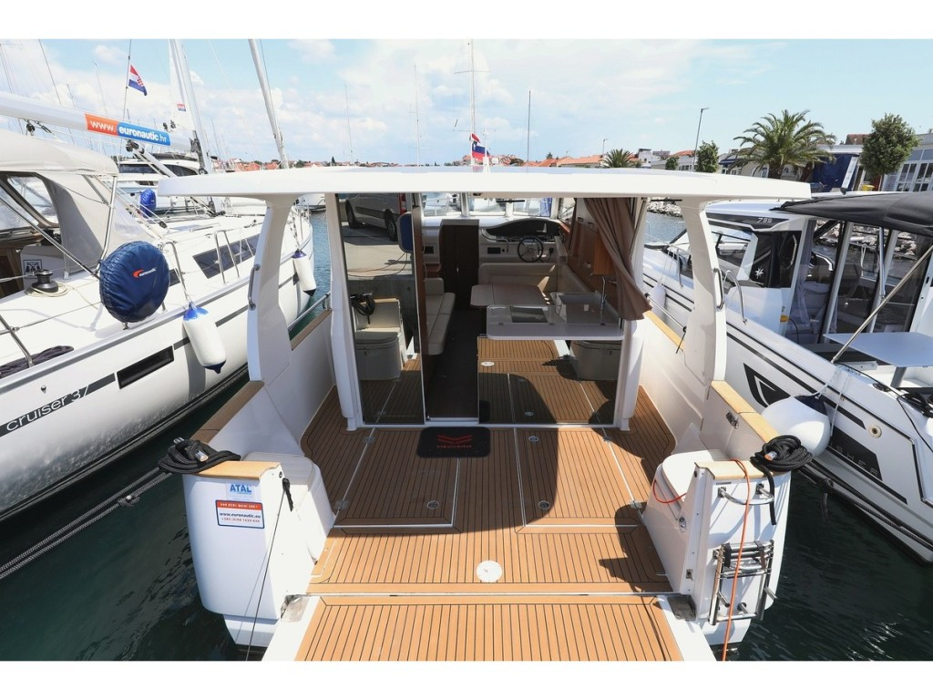 Yacht GREENLINE - 33 "Mozart"