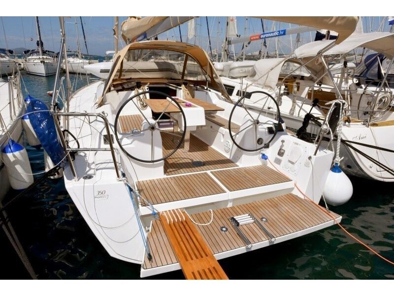 Yacht DUFOUR - 350 Grand Large "Navita"