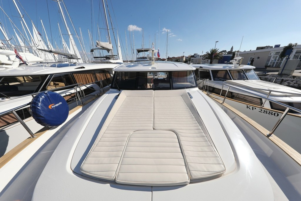 Yacht GREENLINE - 40 "Lady Elma"