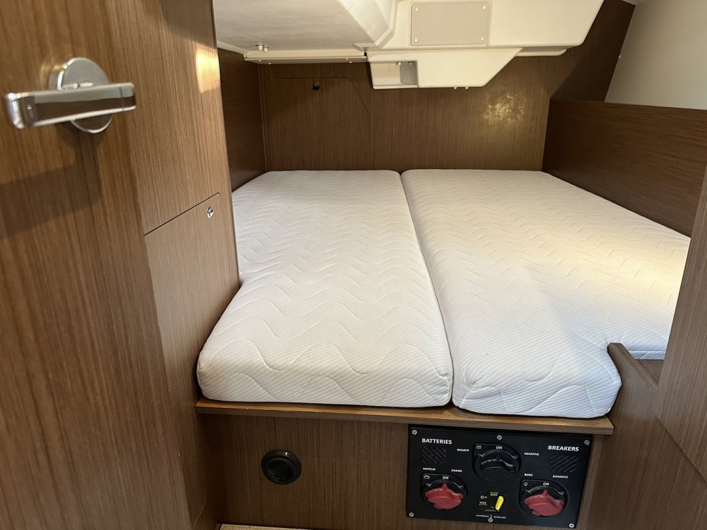 Yacht BENETEAU - Oceanis 38.1 "Maja"