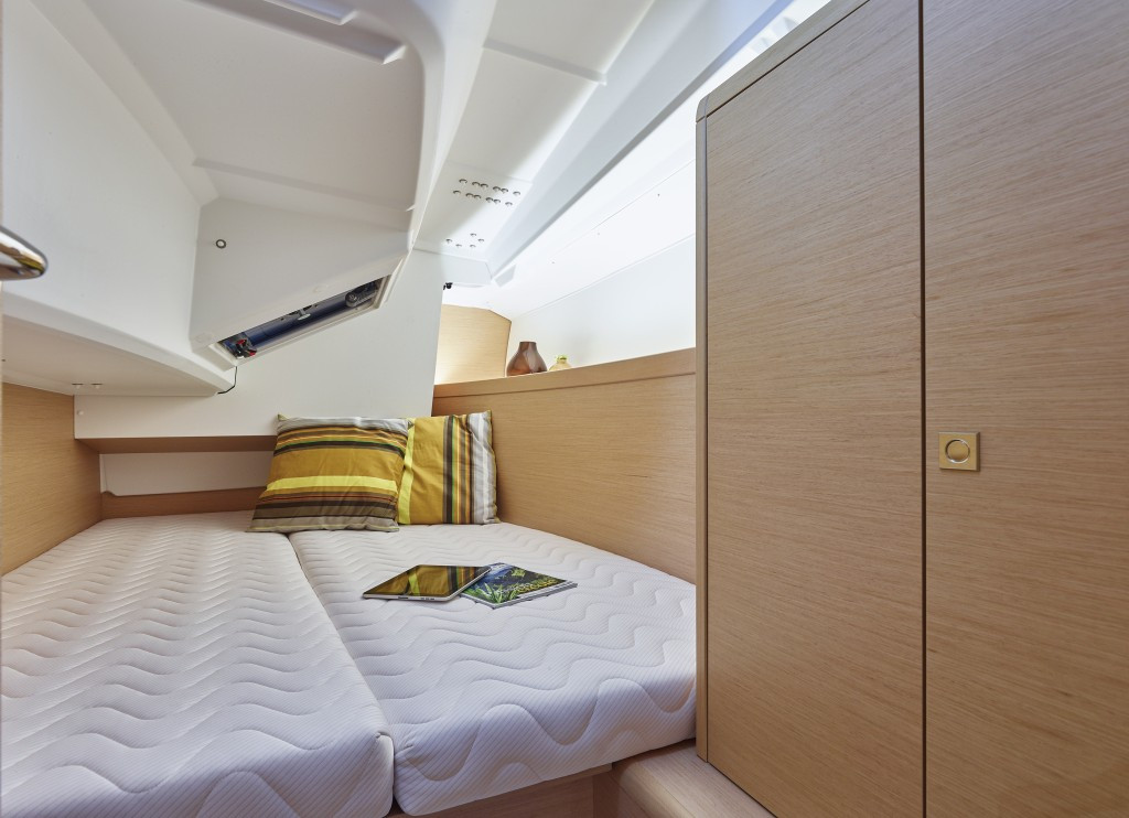 Yacht JEANNEAU - Sun Odyssey 349 "Ana"