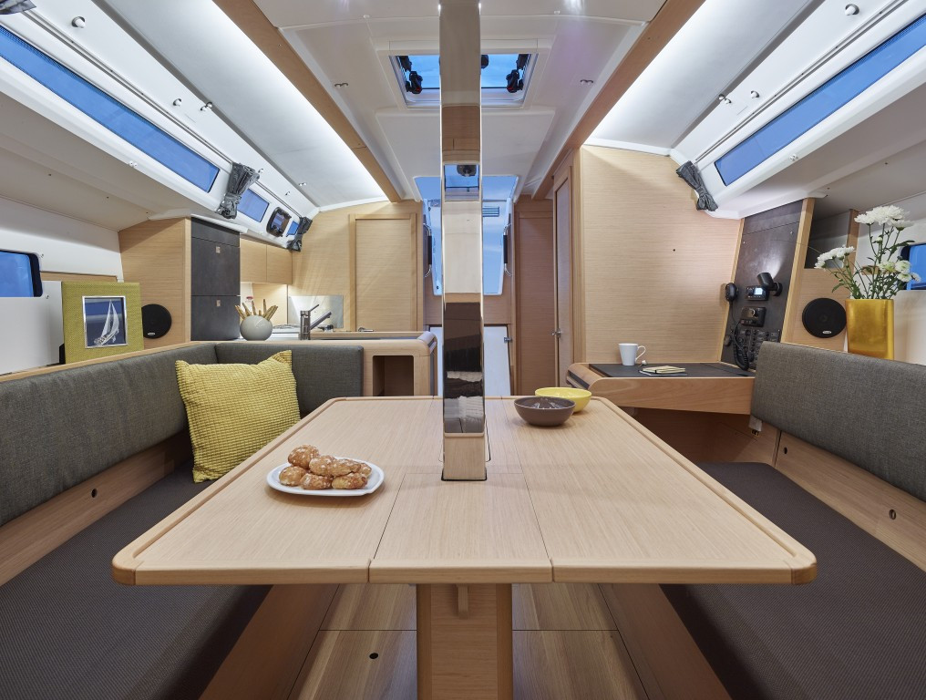 Yacht JEANNEAU - Sun Odyssey 349 "Ana"