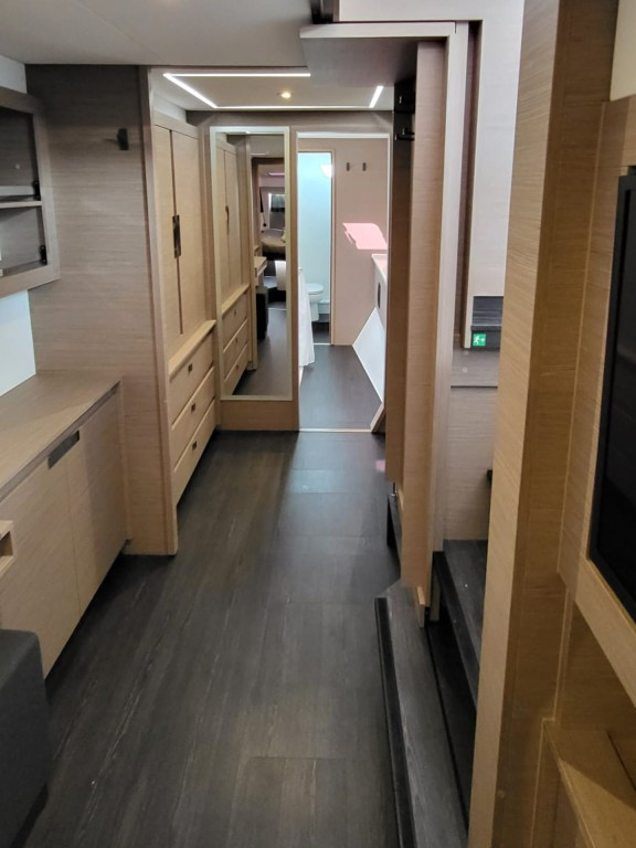 Yacht FOUNTAINE PAJOT - Elba 45 "Balu"