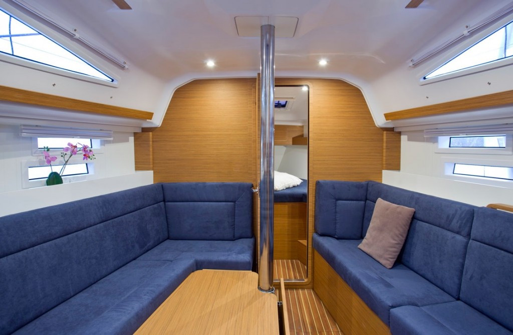 Yacht ELAN - Impression 35 "Essi"