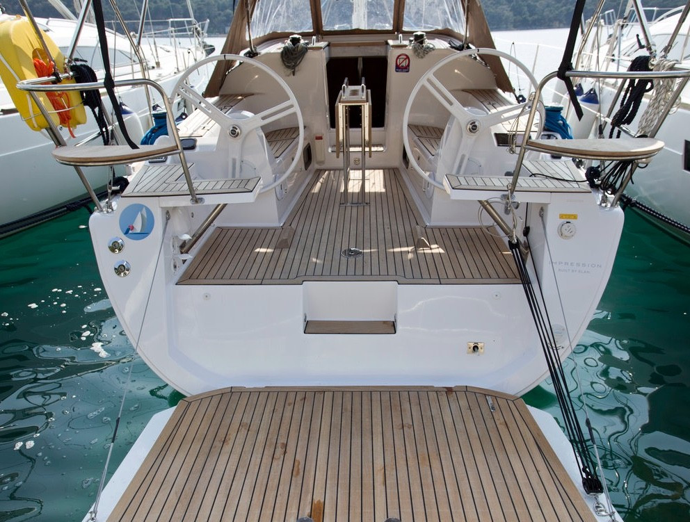 Yacht ELAN - Impression 35 "Essi"
