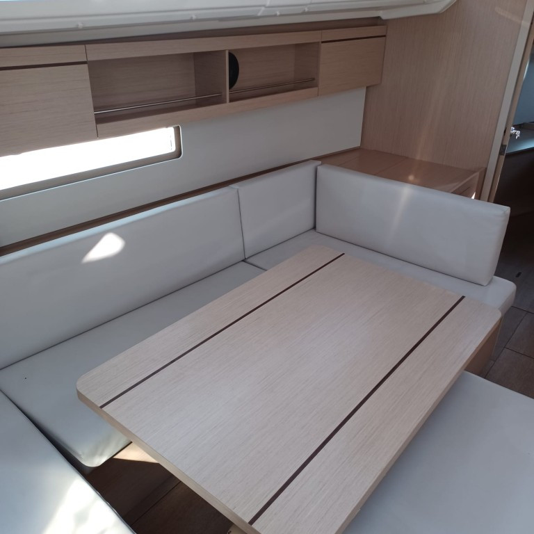 Yacht BENETEAU - Oceanis 40.1 "Elisa"