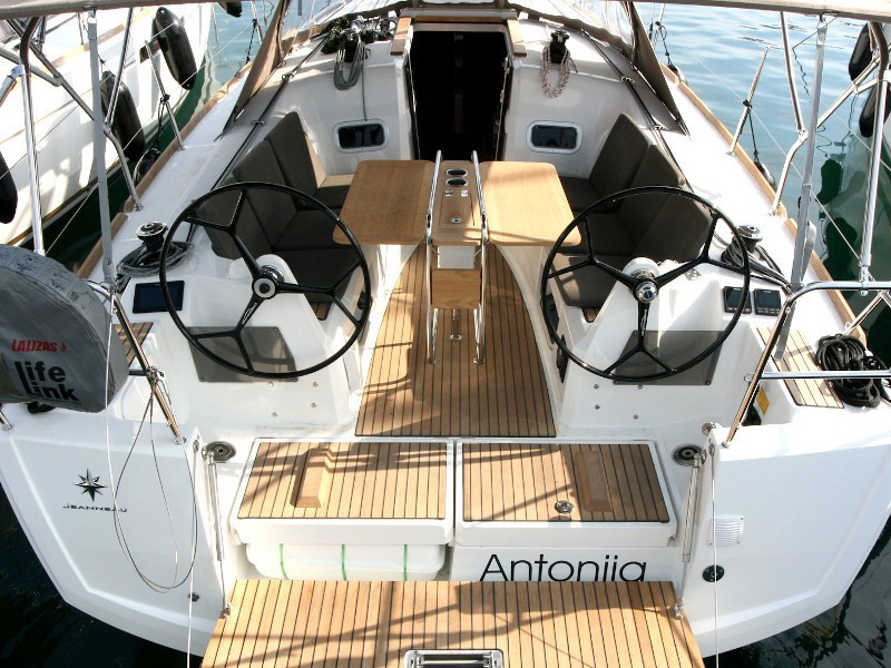Yacht JEANNEAU - Sun Odyssey 349 "Antonija"