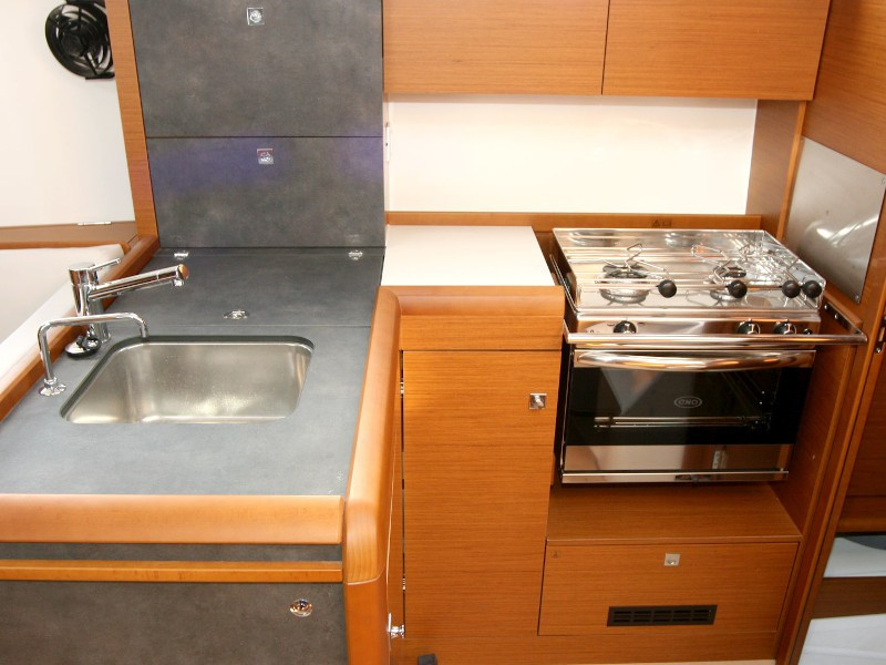 Yacht JEANNEAU - Sun Odyssey 349 "Antonija"